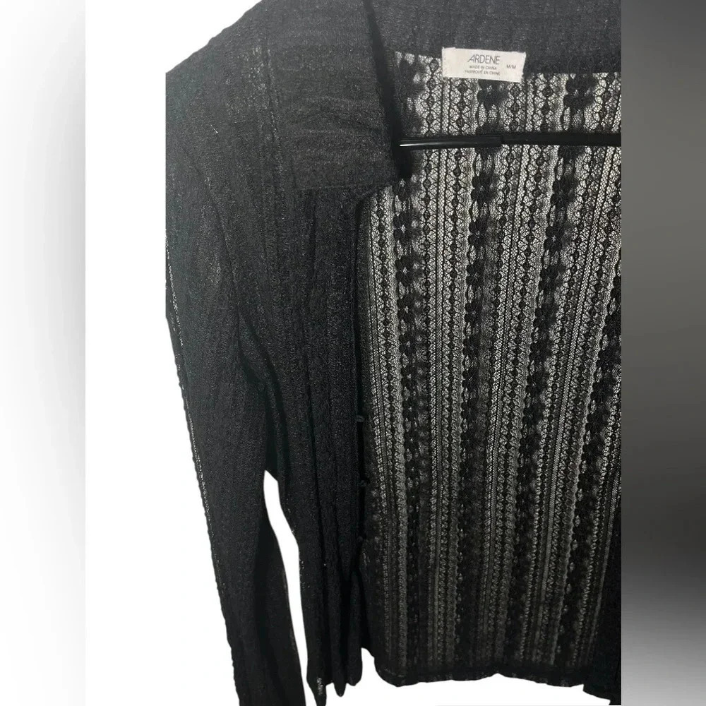 Blouse - Picture 2 of 6